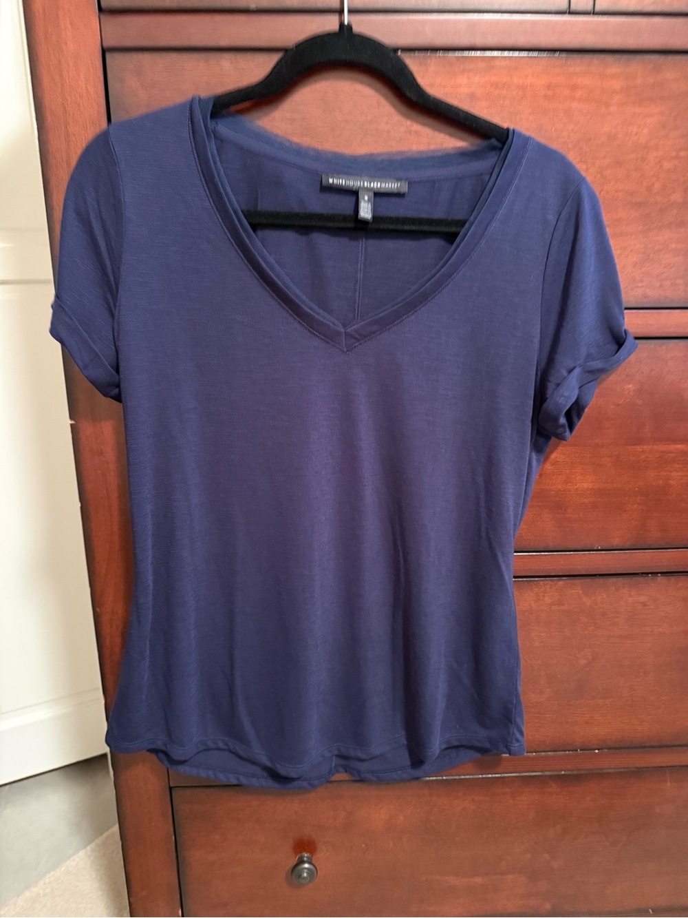 White House Black Market Navy V-Neck Short Sleeve Tee